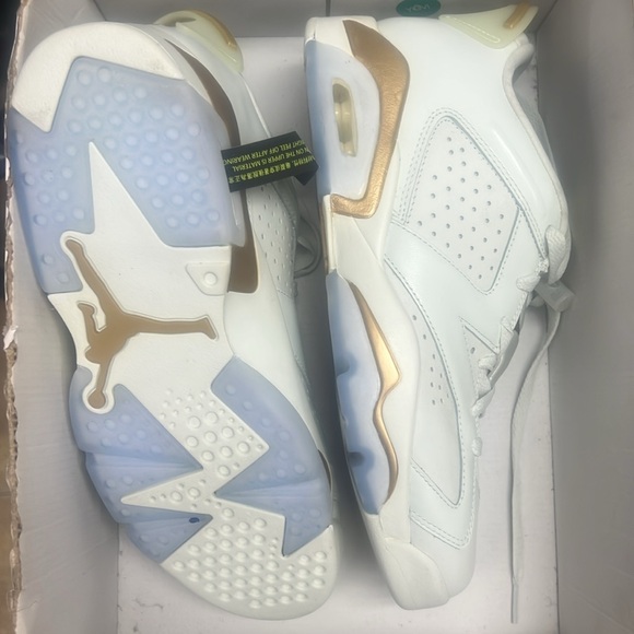 MEN AJ 6 RETRO - Picture 3 of 4